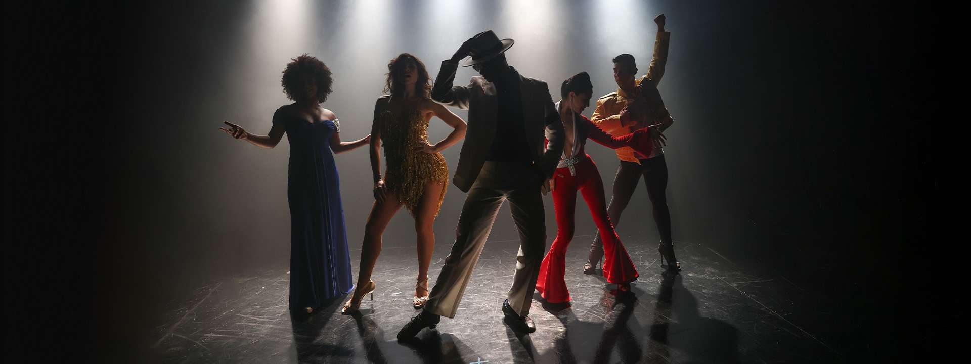 Banner Leyendas, Luces y Baile