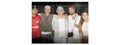 Amigo De Artistas - Side Show Lollapalooza